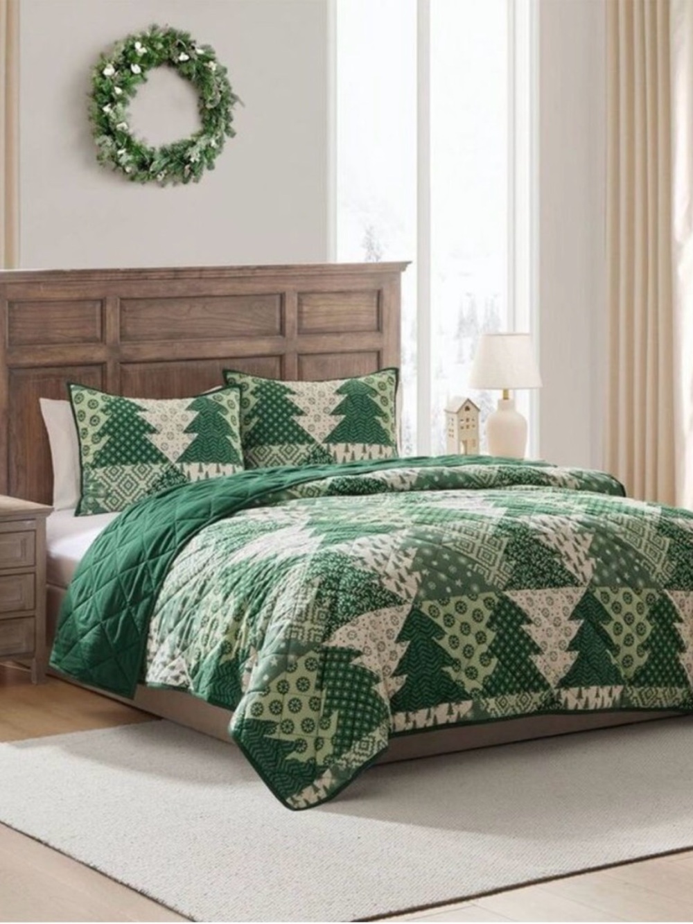 Hallmark 3Pcs Green Tree Print Flannel Quilt & Shams - QUEEN